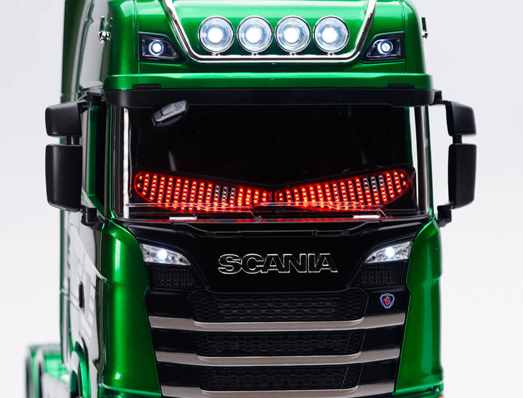 Hylukon Auto telecomandata, 1/16 2,4 GHz, camion radiocomandato con vano posteriore, trasporto di merci, auto RC per bambini e adulti Hylukon Auto telecomandata, 1/16 2,4 GHz, camion radiocomandato con vano posteriore, trasporto di merci, auto RC per bambini e adulti